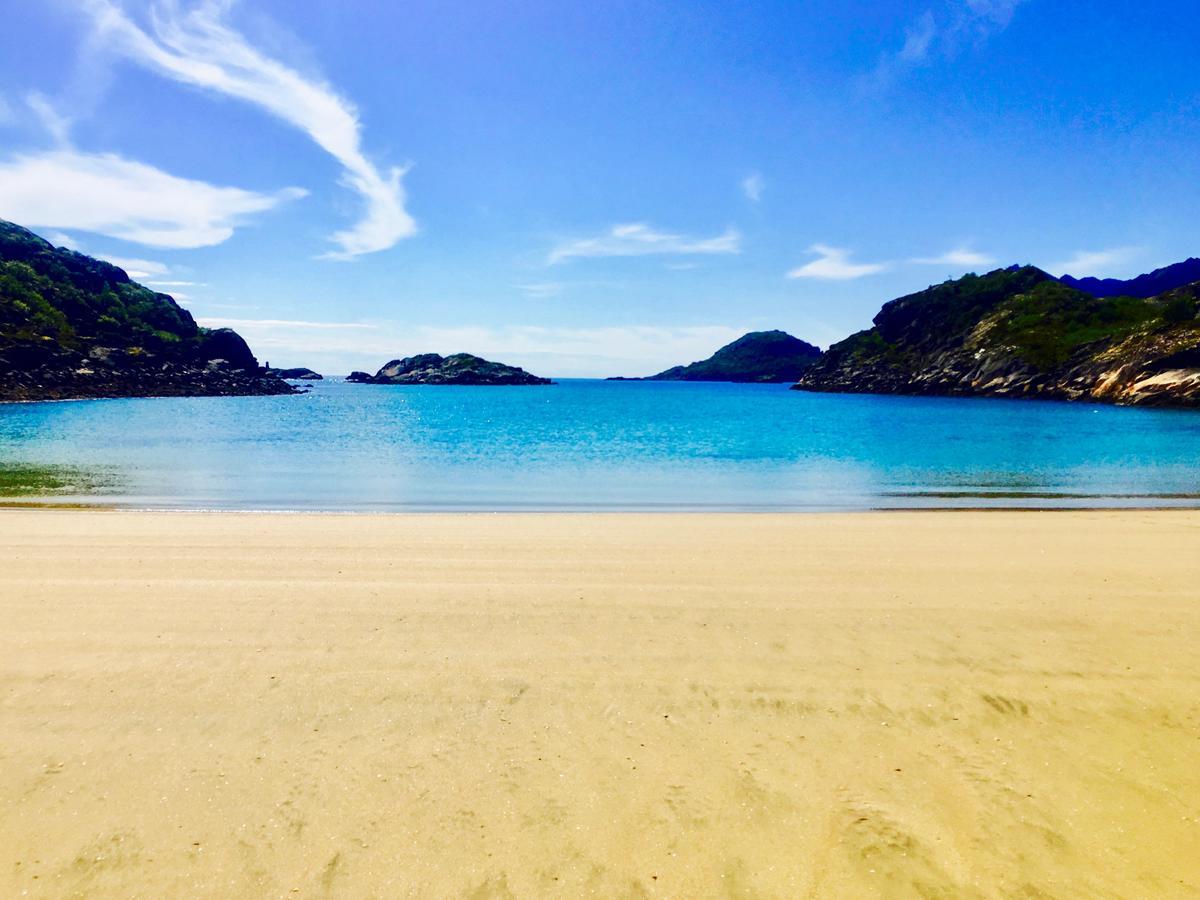 Lofoten Beach Glamping Skrova Екстериор снимка